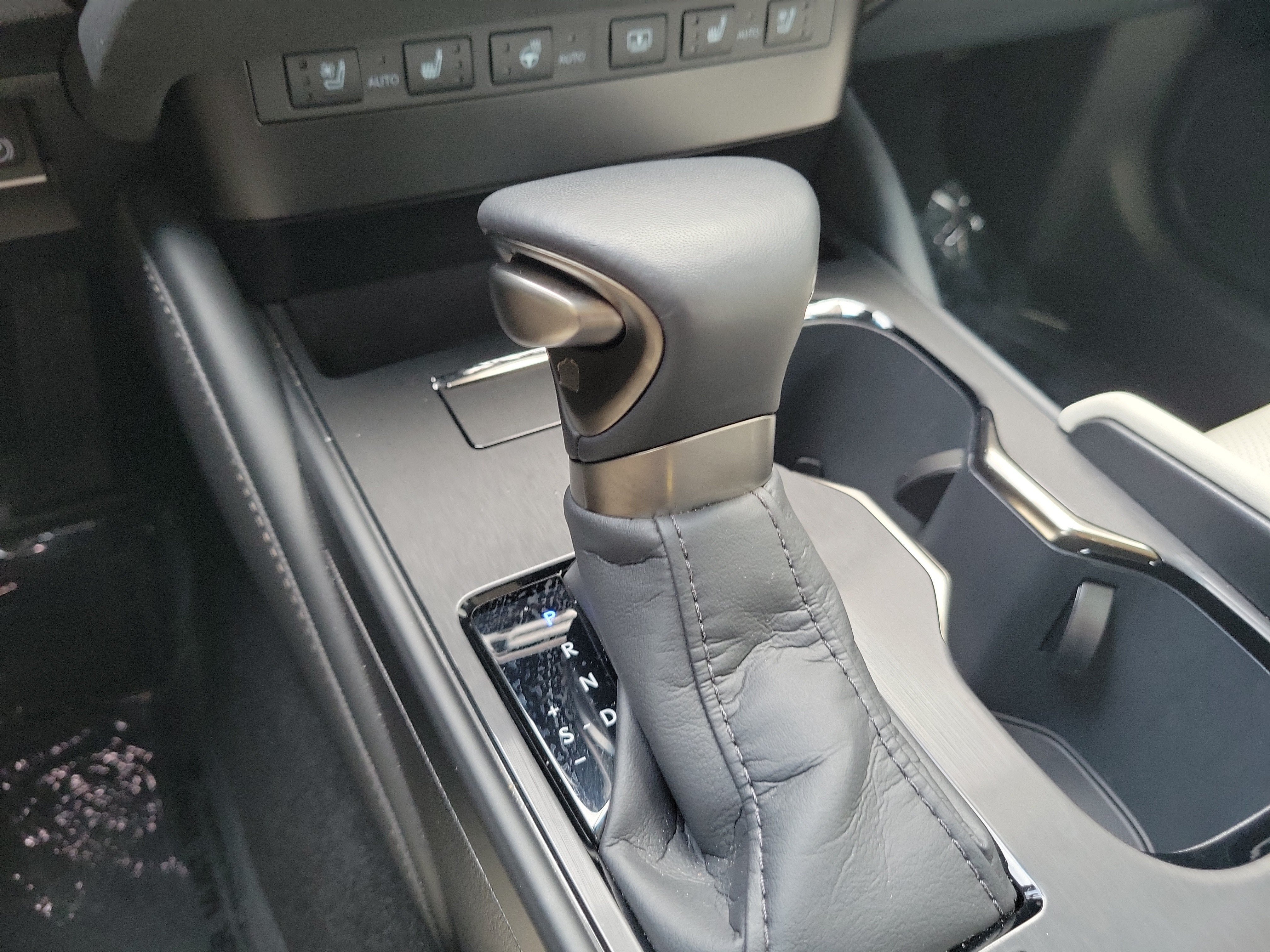 Used 2025 Lexus ES 350 w/ Premium Package FWD image 26