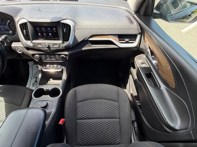 Used 2021 GMC Terrain SLE FWD image 28