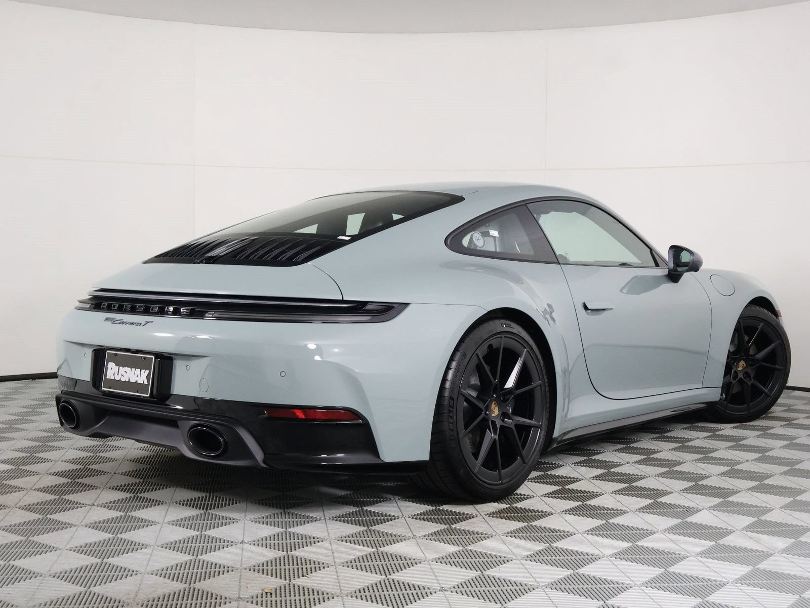 New 2026 Porsche 911 Carrera T RWD image 7