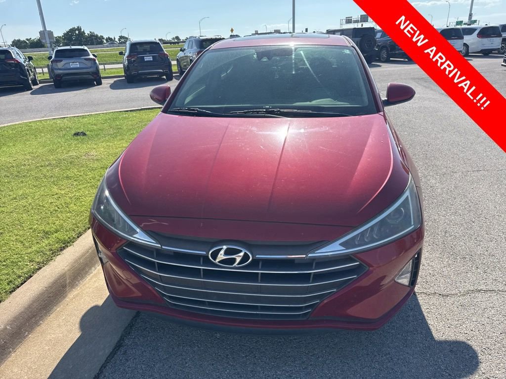 Used 2020 Hyundai Elantra Value Edition FWD image 2