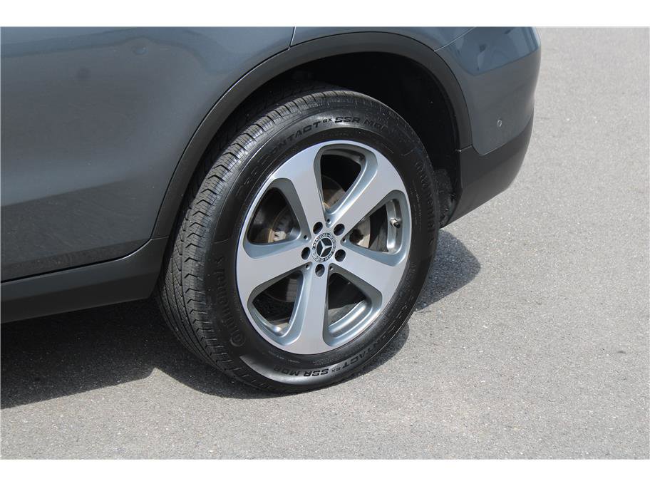 Used 2021 Mercedes-Benz GLC 300 4MATIC image 6