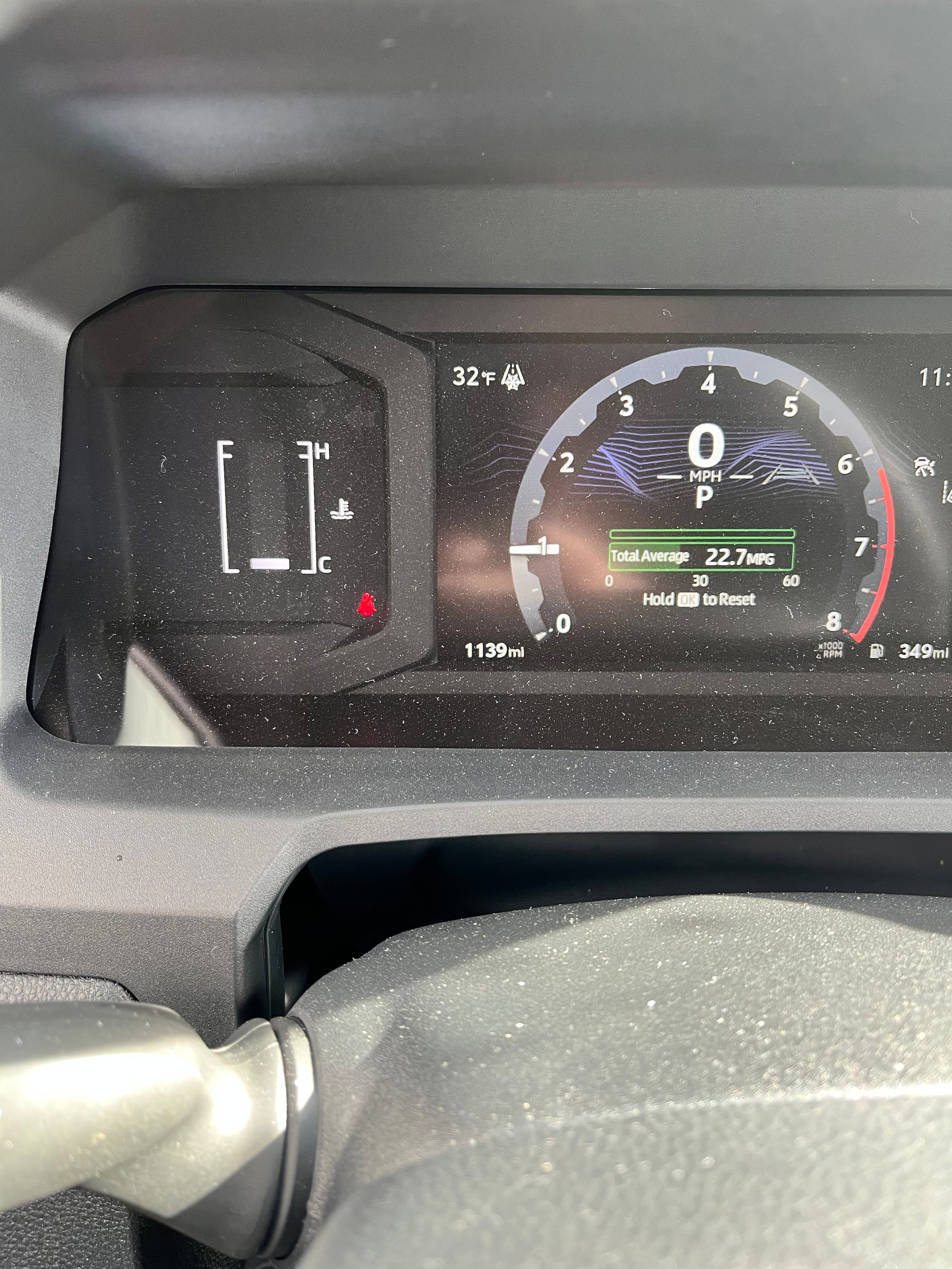 Certified 2025 Toyota 4Runner SR5 AWD/4WD image 8