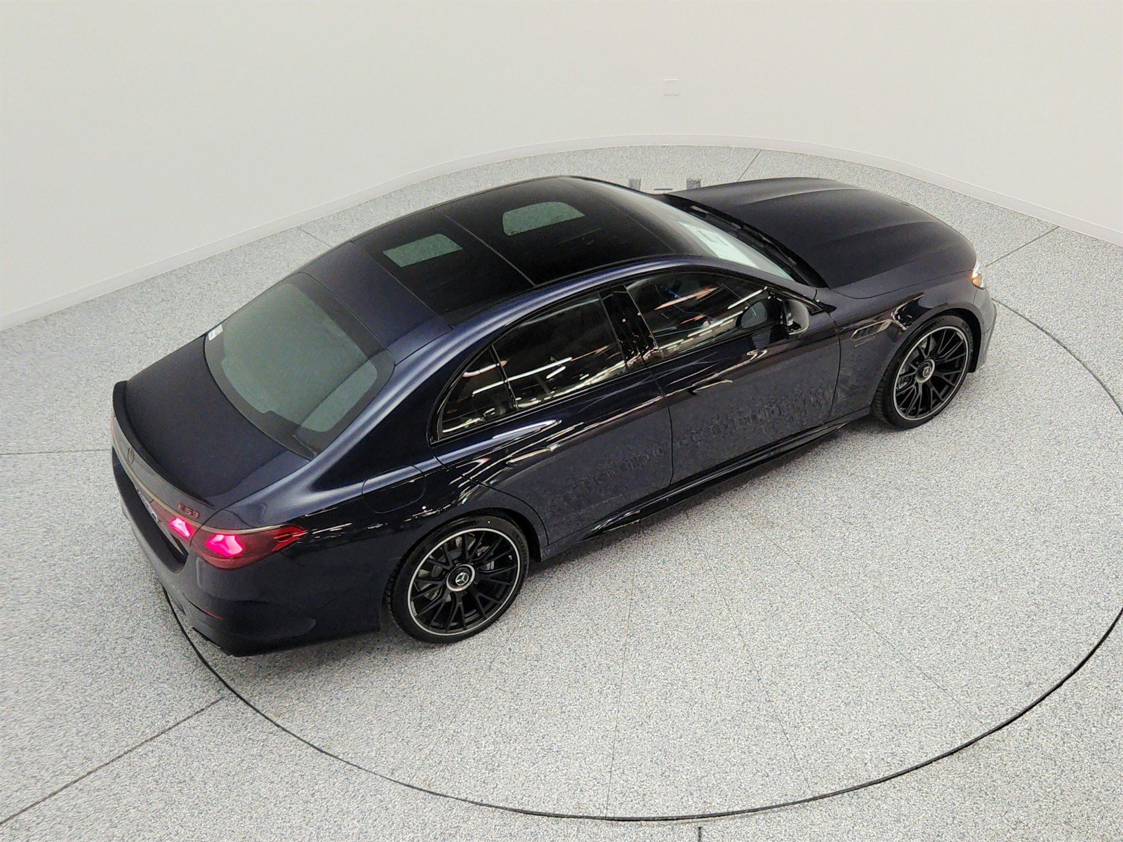 New 2026 Mercedes-Benz E 53 AMG e 4MATIC Sedan image 20