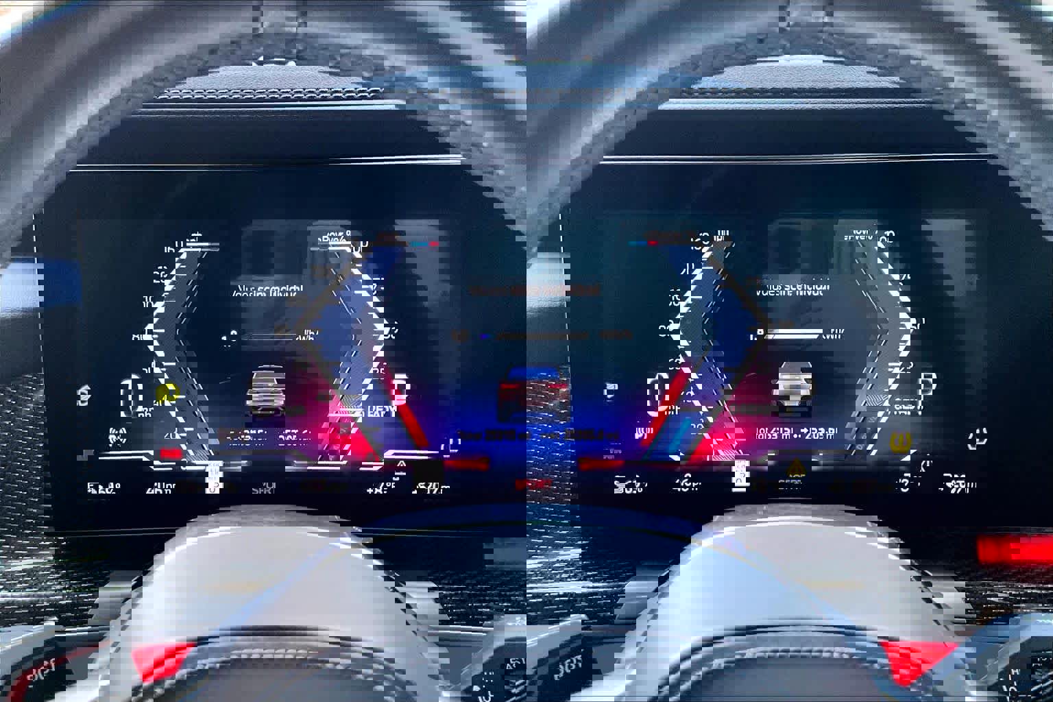 Used 2023 BMW i7 xDrive60 w/ Parking Assistance Package AWD/4WD image 25