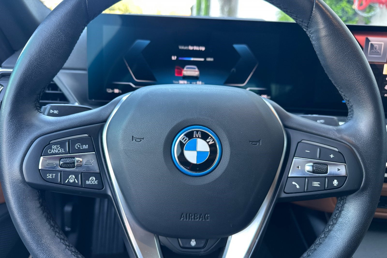 Used 2023 BMW i4 eDrive35 image 29