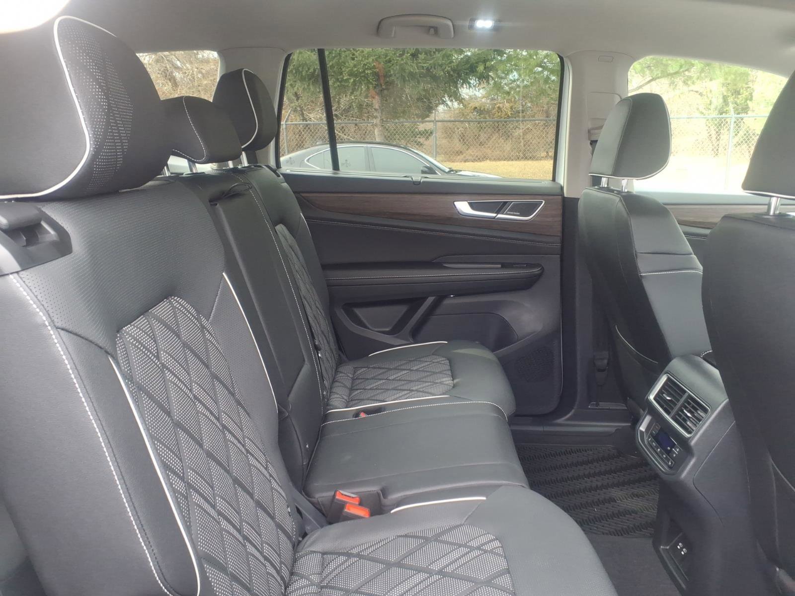 New 2026 Volkswagen Atlas SEL Premium R-Line image 7