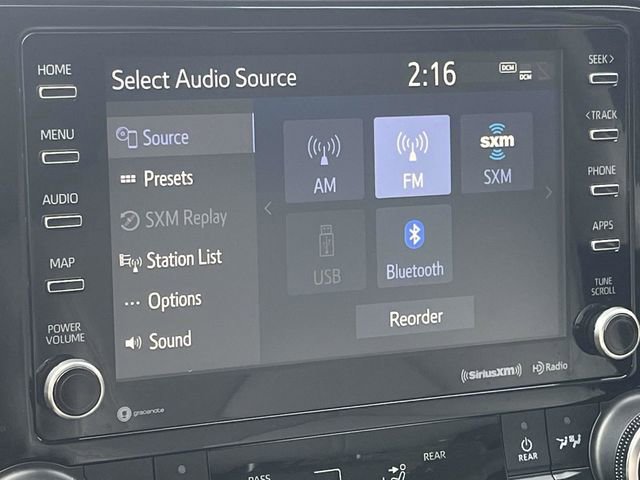 Used 2021 Toyota Highlander XLE image 23