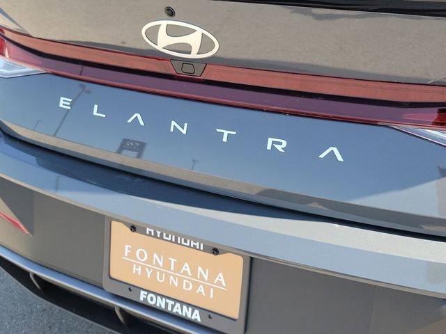 New 2026 Hyundai Elantra Sport FWD image 22