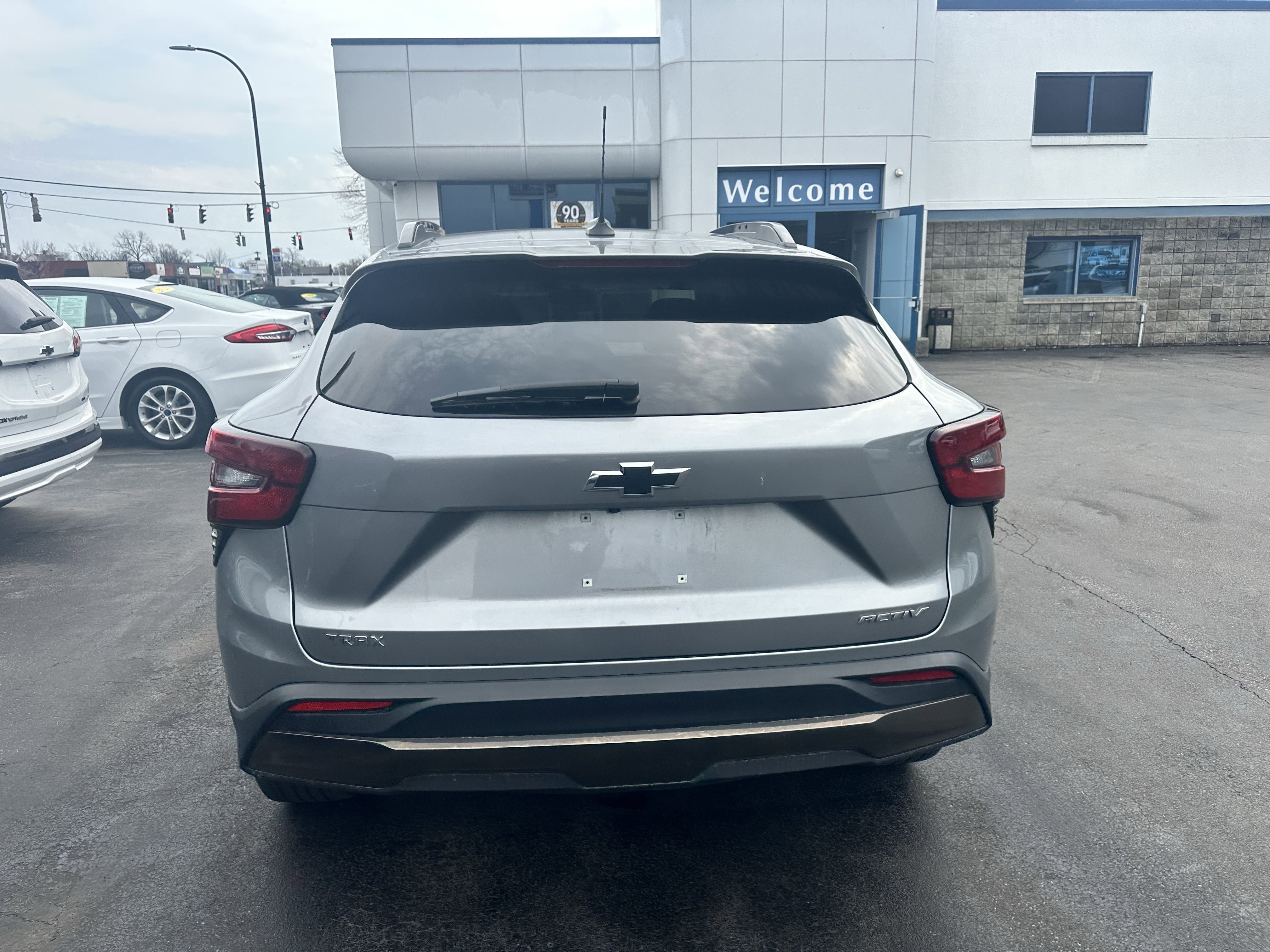 Used 2024 Chevrolet Trax ACTIV w/ Sunroof Package image 7