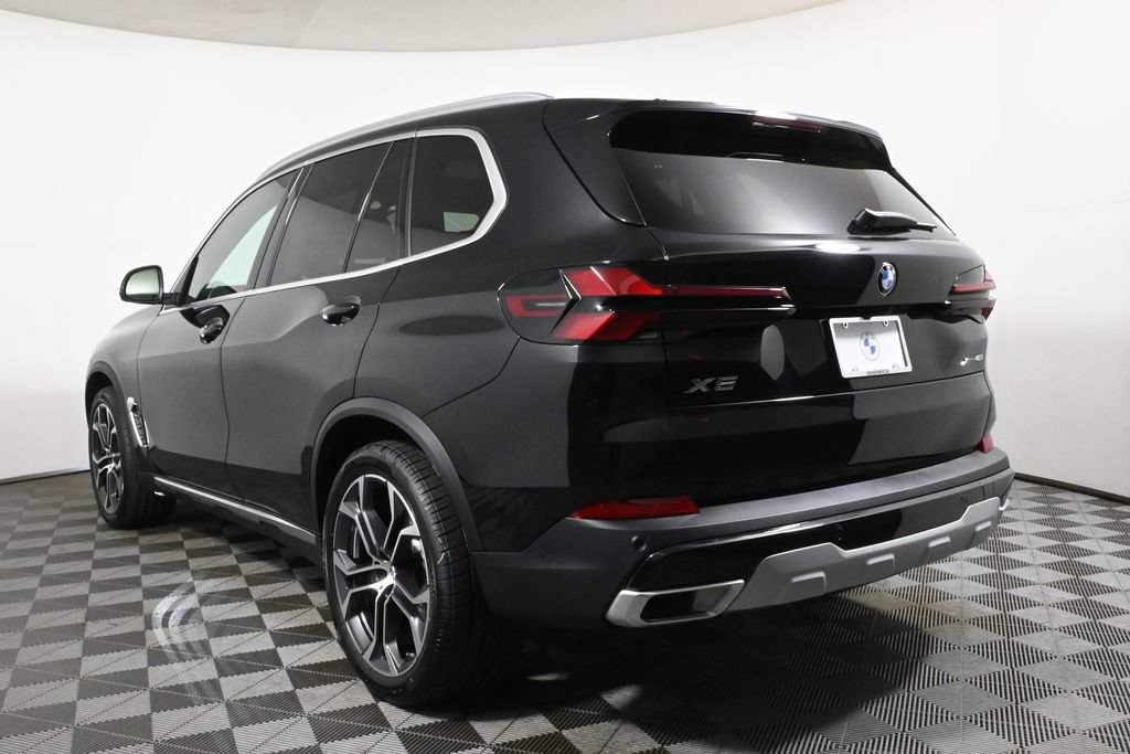 Used 2026 BMW X5 xDrive40i w/ Premium Package AWD/4WD image 5