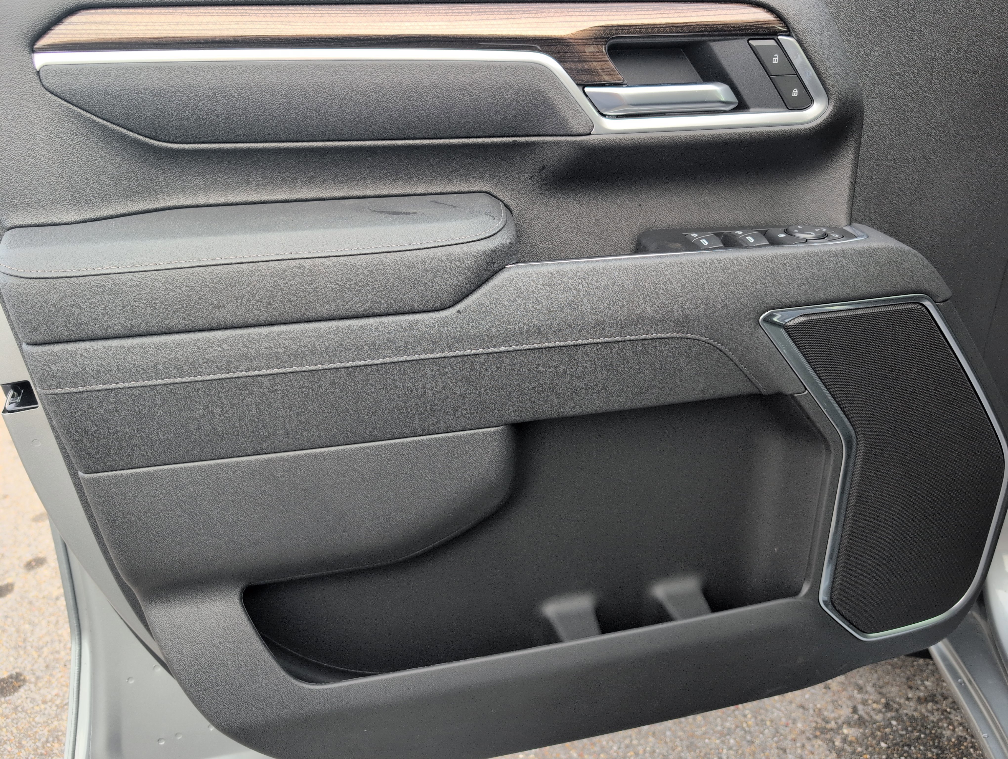 New 2026 Chevrolet Silverado 2500 LT image 11