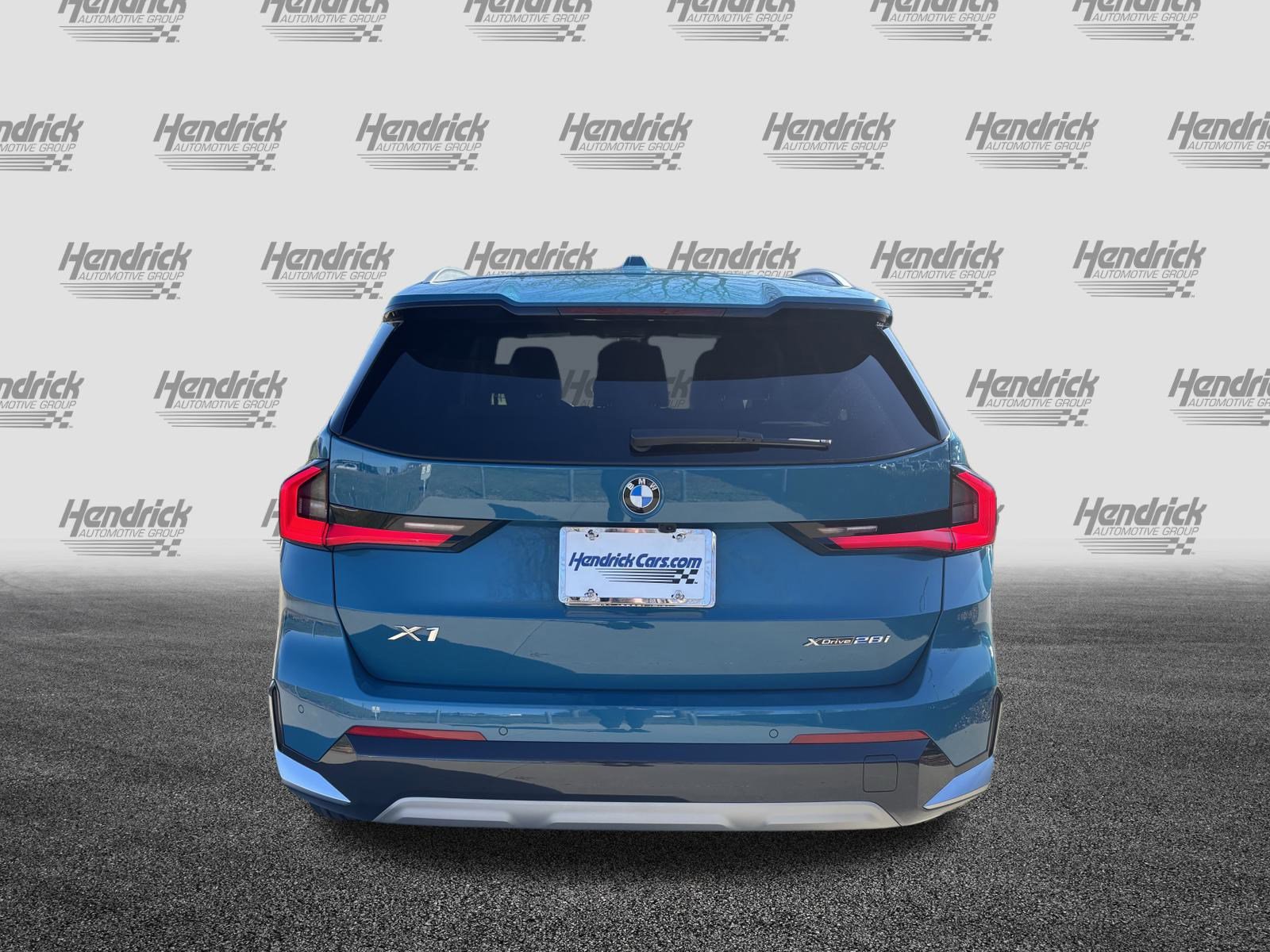Certified 2025 BMW X1 xDrive28i w/ Convenience Package image 9