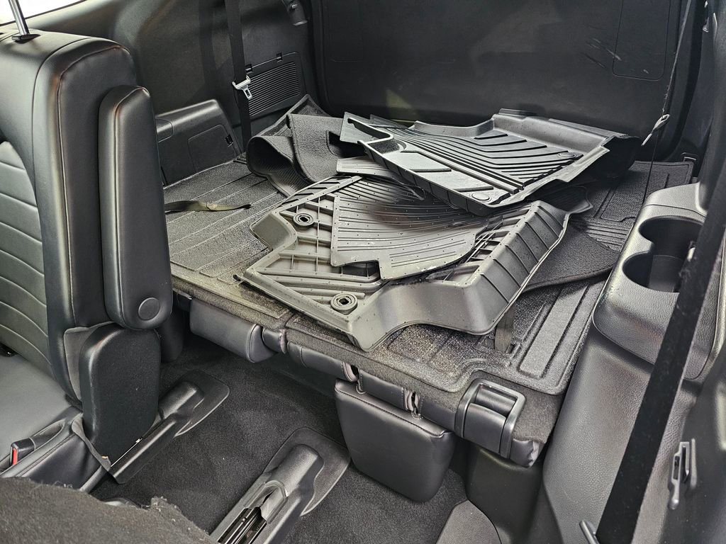 Used 2022 Toyota Highlander XLE image 56