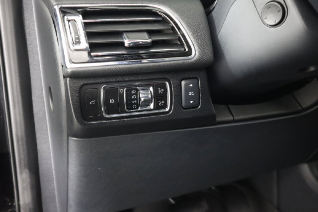 Used 2023 Lincoln Navigator L Reserve w/ Equipment Group 201A AWD/4WD image 39