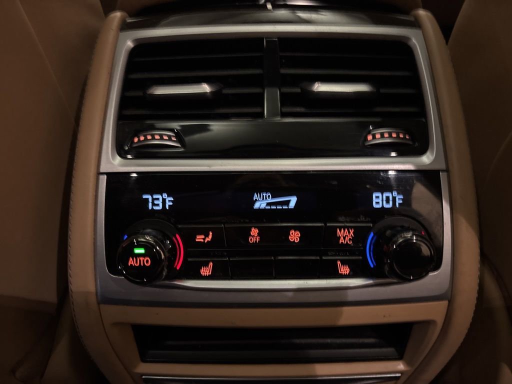 Used 2019 BMW 750i xDrive w/ Executive Package image 24