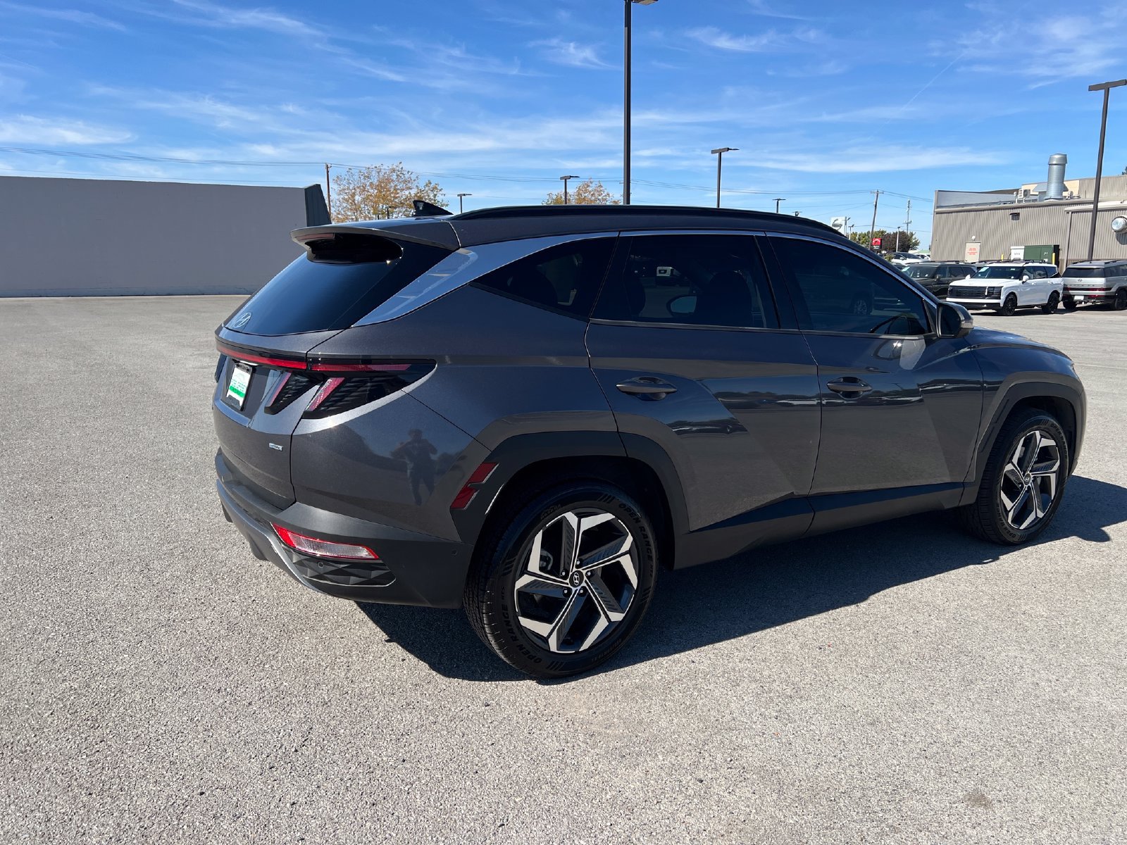 Used 2022 Hyundai Tucson Limited AWD/4WD image 3