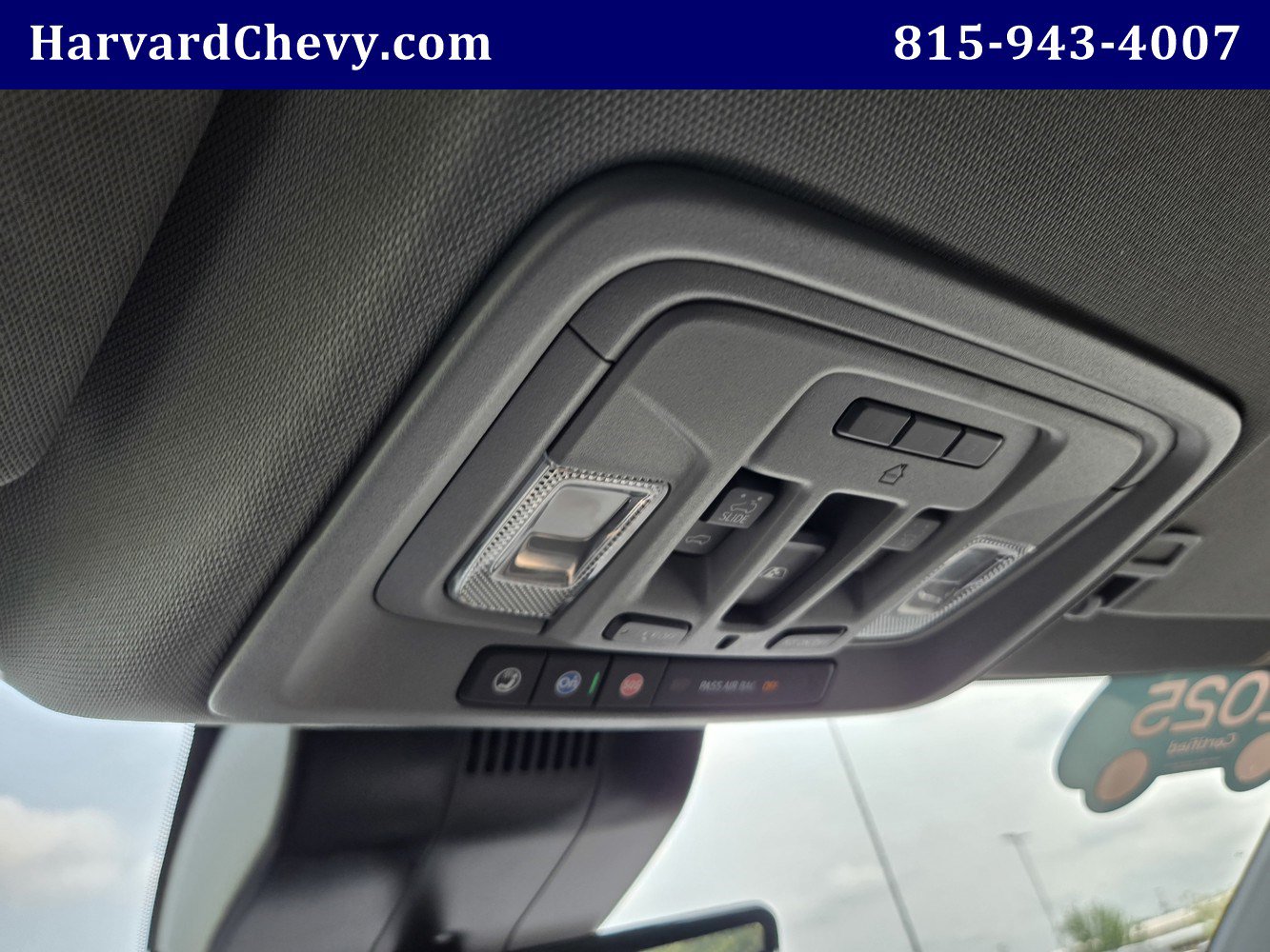 Used 2025 GMC Sierra 1500 Denali AWD/4WD image 13