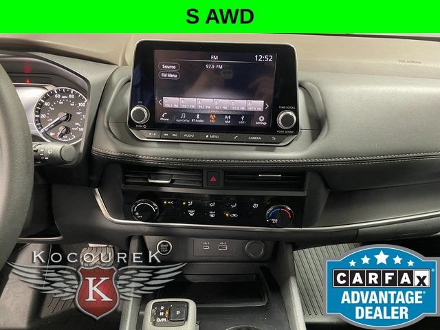 Used 2023 Nissan Rogue S AWD/4WD image 16