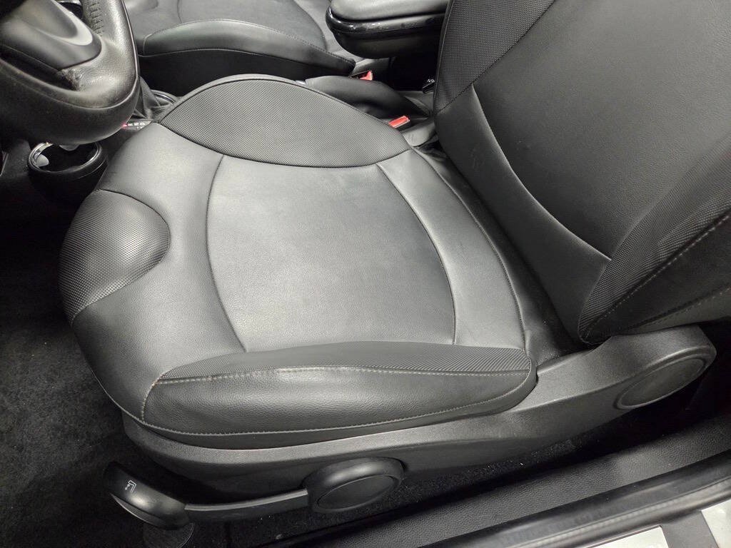 Used 2013 MINI Cooper S FWD image 36
