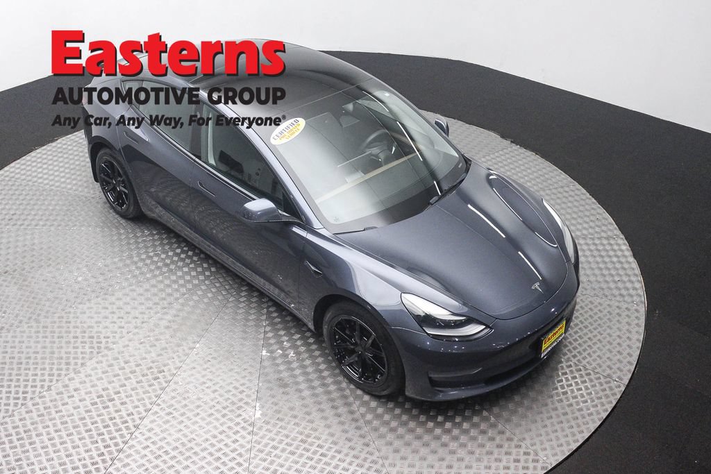 Used 2022 Tesla Model 3 Long Range AWD/4WD image 3