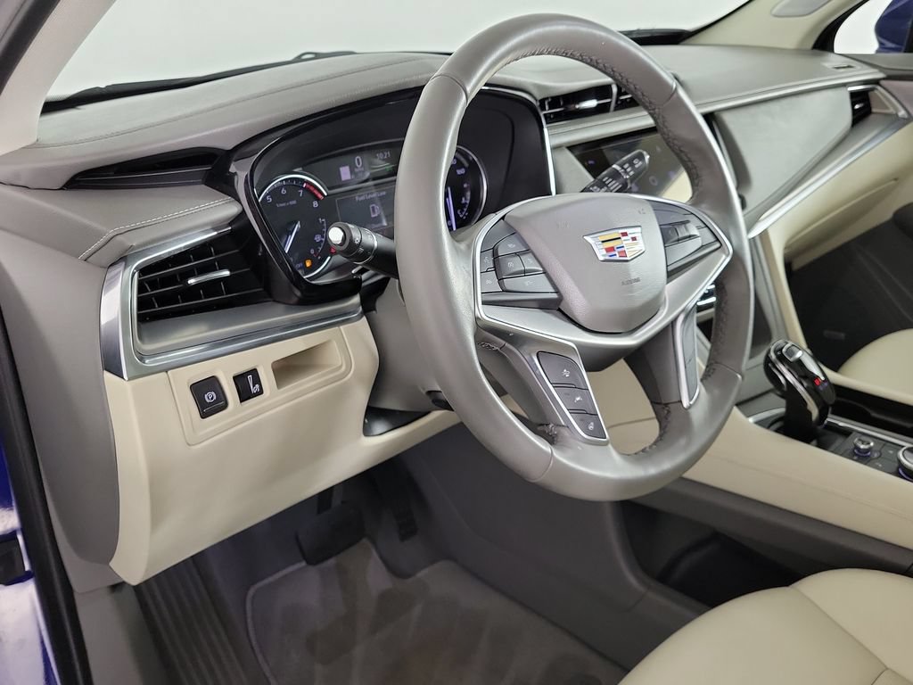 Used 2024 Cadillac XT5 Premium Luxury FWD image 16