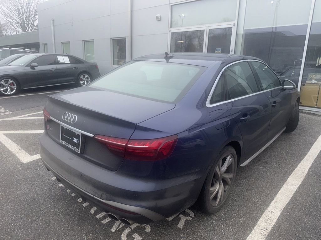 Used 2022 Audi S4 Premium image 3