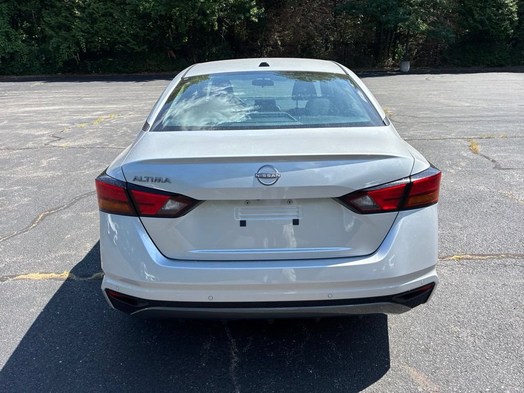 New 2026 Nissan Altima 2.5 SV FWD image 6