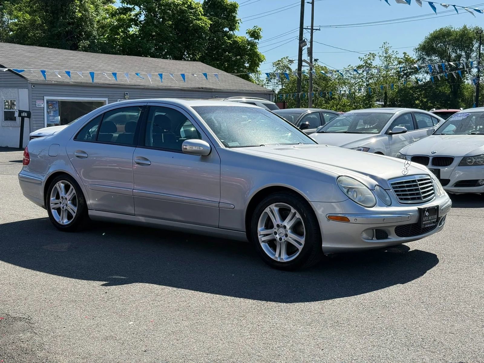 Used 2004 Mercedes-Benz E 500 4MATIC Sedan image 13
