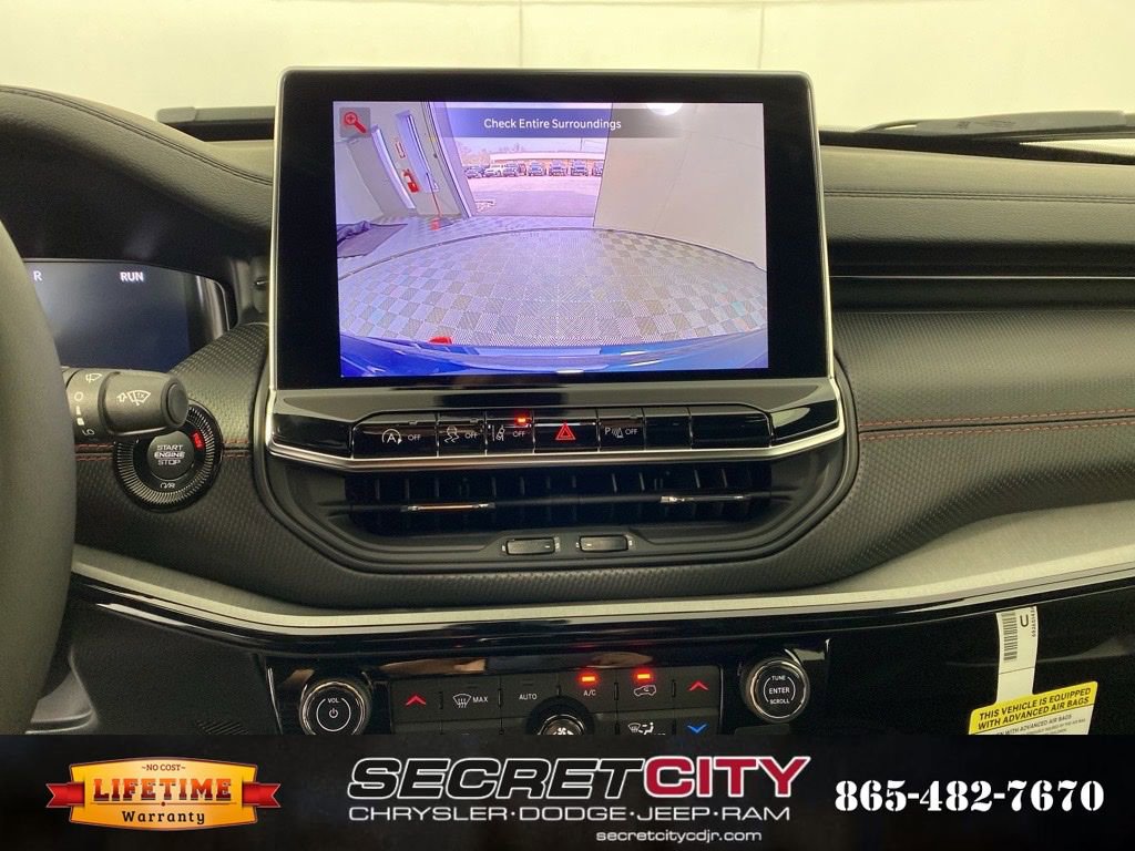 New 2026 Jeep Compass Trailhawk w/ Sun, Sound & Navigation Group image 22