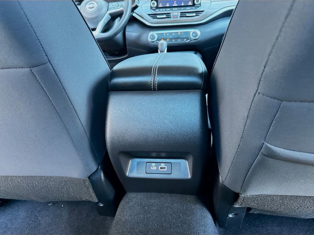 Used 2024 Nissan Altima 2.5 SV FWD image 28