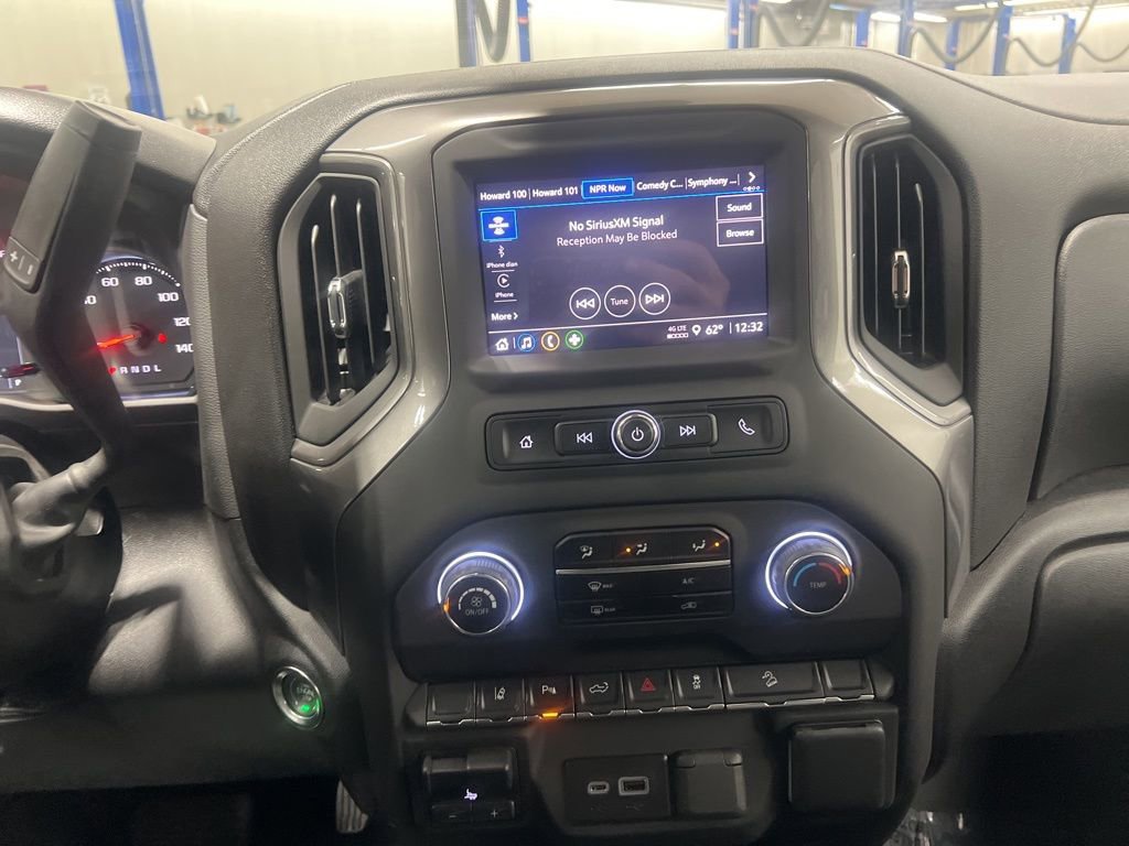 Used 2025 Chevrolet Silverado 2500 Custom w/ Custom Value Package AWD/4WD image 17