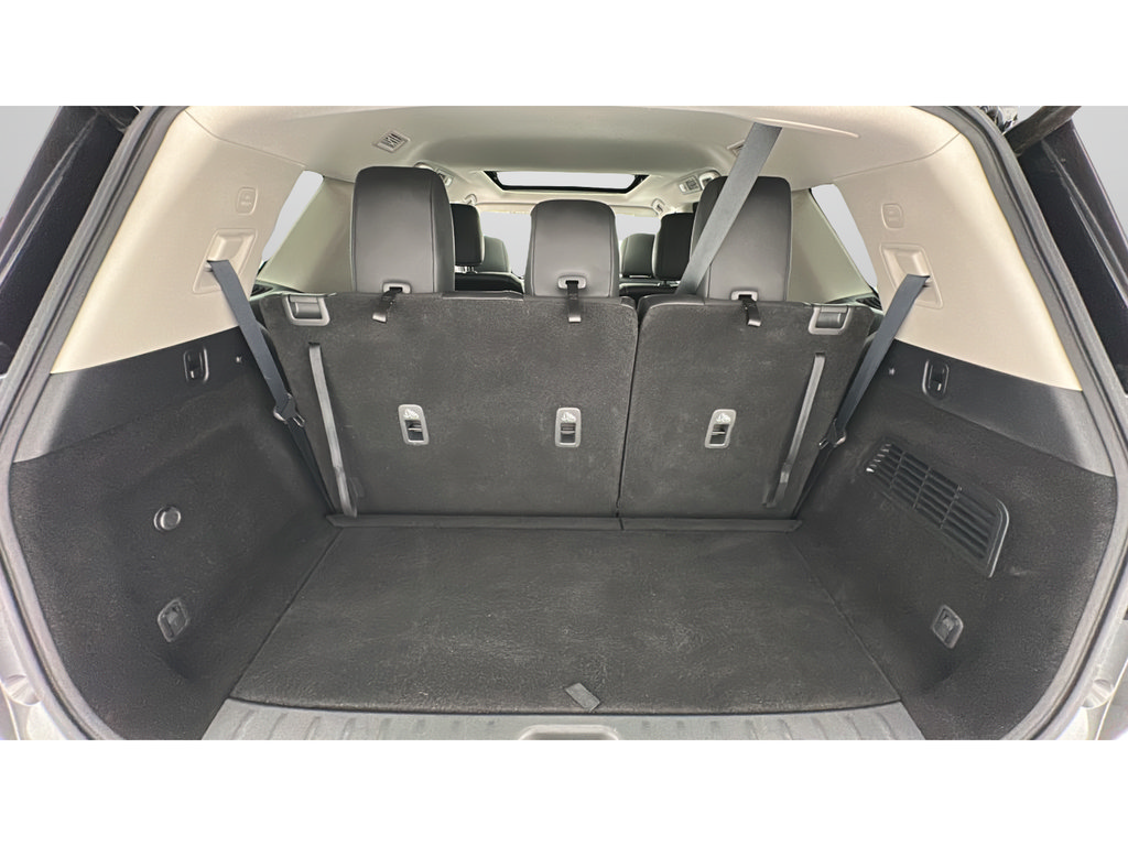 Used 2023 Nissan Pathfinder SL w/ SL Premium Package AWD/4WD image 25