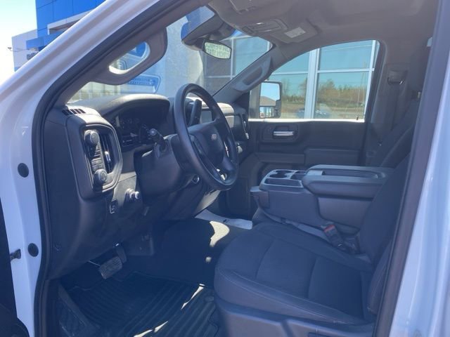Used 2024 Chevrolet Silverado 2500 Custom w/ Snow Plow Prep/Camper Package AWD/4WD image 7