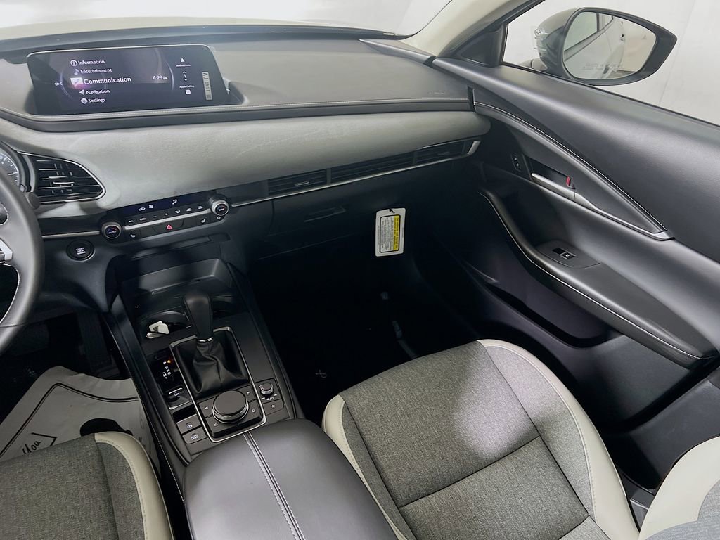 New 2026 MAZDA CX-30 Aire Edition image 19