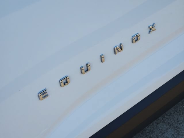 Used 2026 Chevrolet Equinox LT FWD image 9