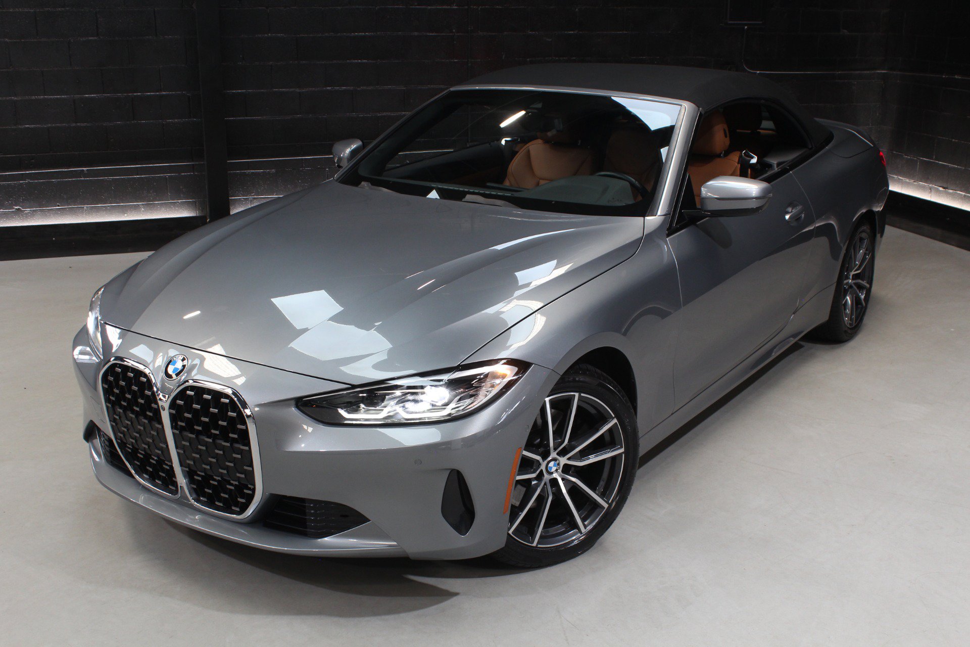Used 2023 BMW 430i xDrive Convertible w/ Premium Package AWD/4WD image 6