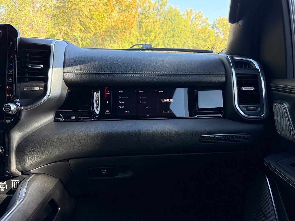 Used 2025 RAM 1500 Laramie w/ Night Edition AWD/4WD image 28