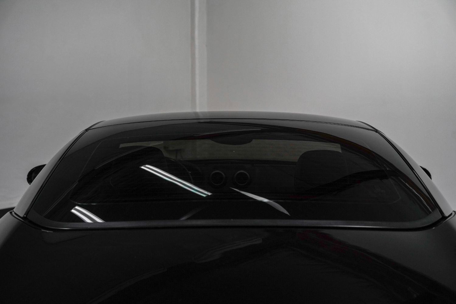 Used 2010 Ferrari California RWD image 8