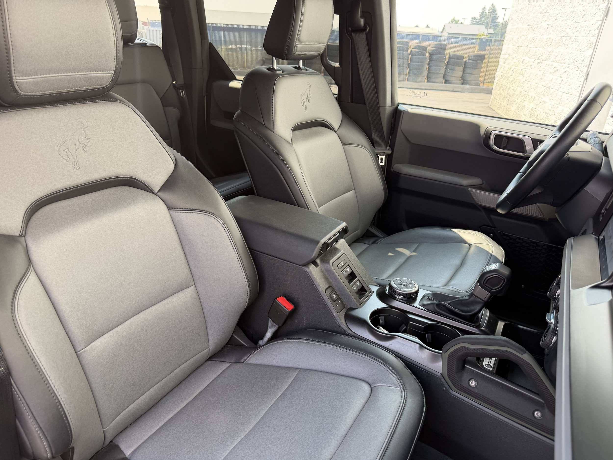 Used 2022 Ford Bronco Everglades AWD/4WD image 35