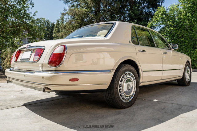 Used 2002 Rolls-Royce Silver Seraph RWD image 8