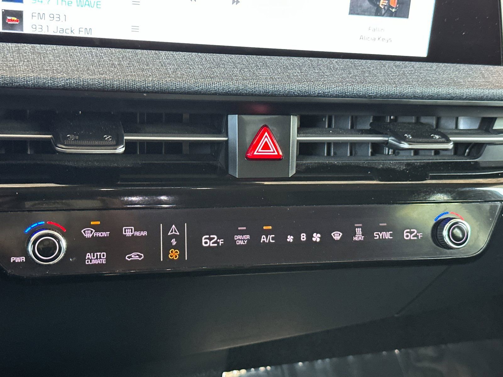 Certified 2024 Kia EV6 Wind RWD image 28