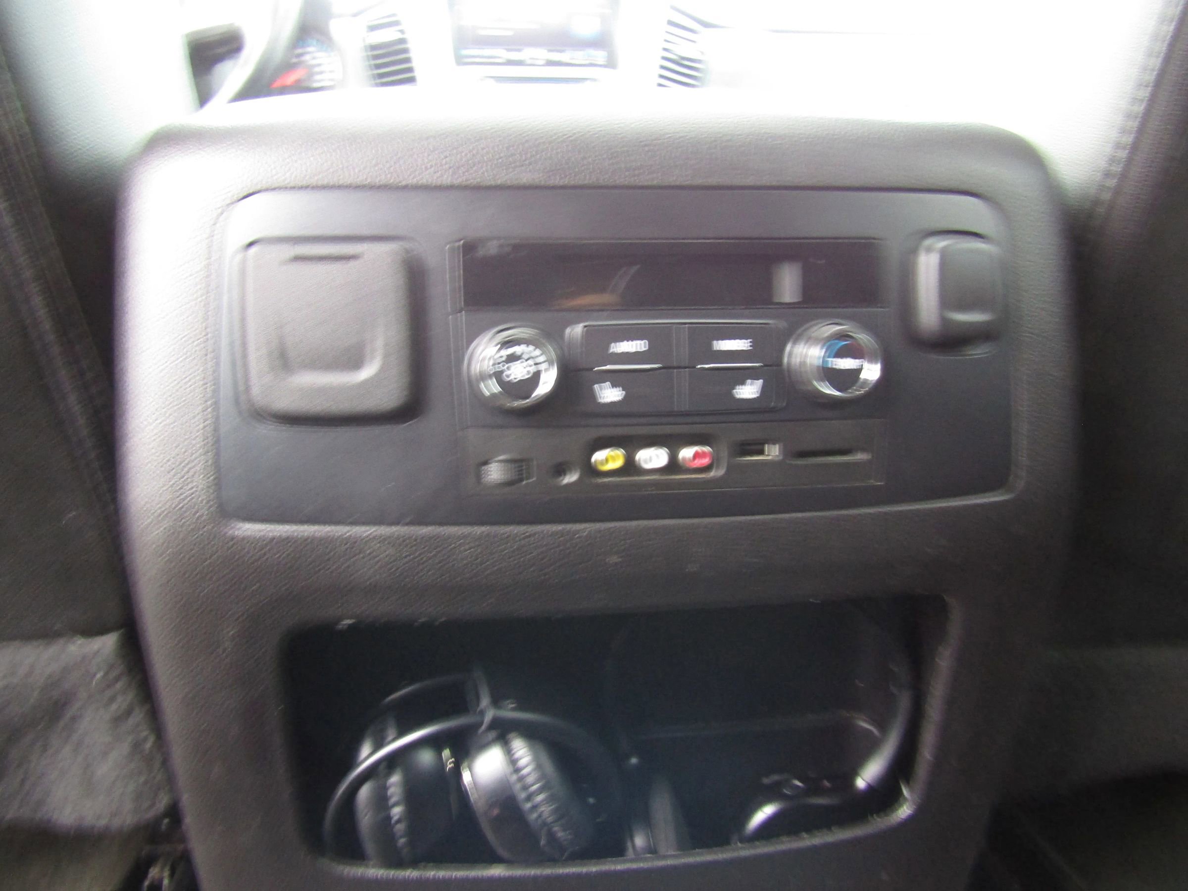 Used 2016 Chevrolet Tahoe LT image 21