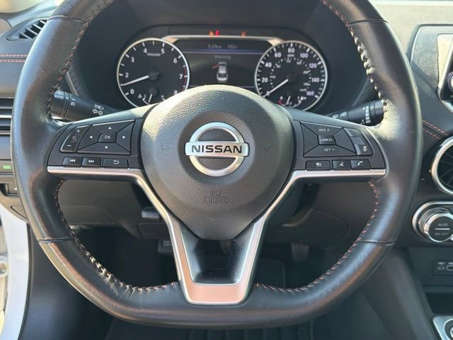 Used 2023 Nissan Sentra SR w/ Midnight Edition Package FWD image 31