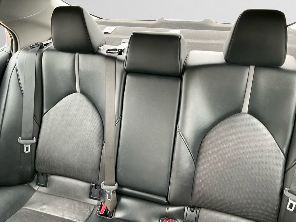 Used 2023 Toyota Camry XSE image 13