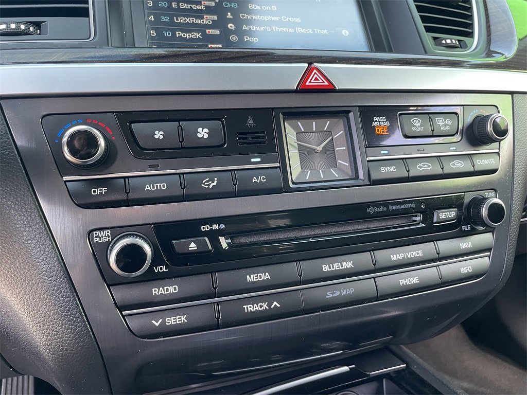 Used 2017 Genesis G80 3.8 image 23