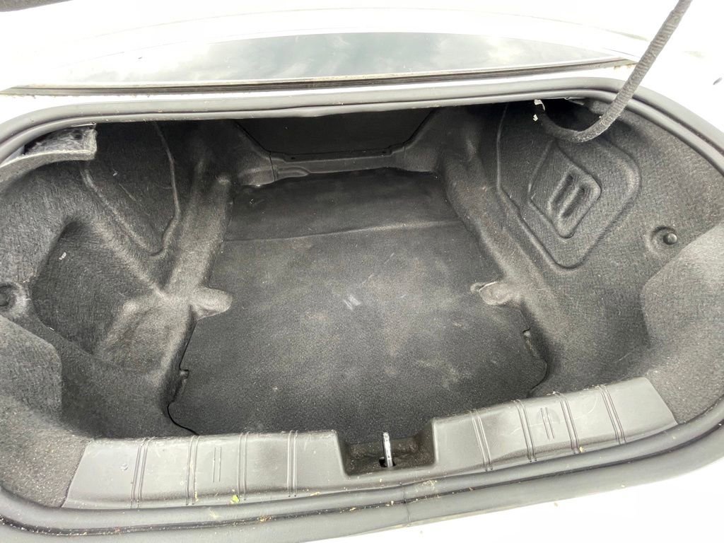 Used 2023 Chevrolet Camaro LT RWD image 10