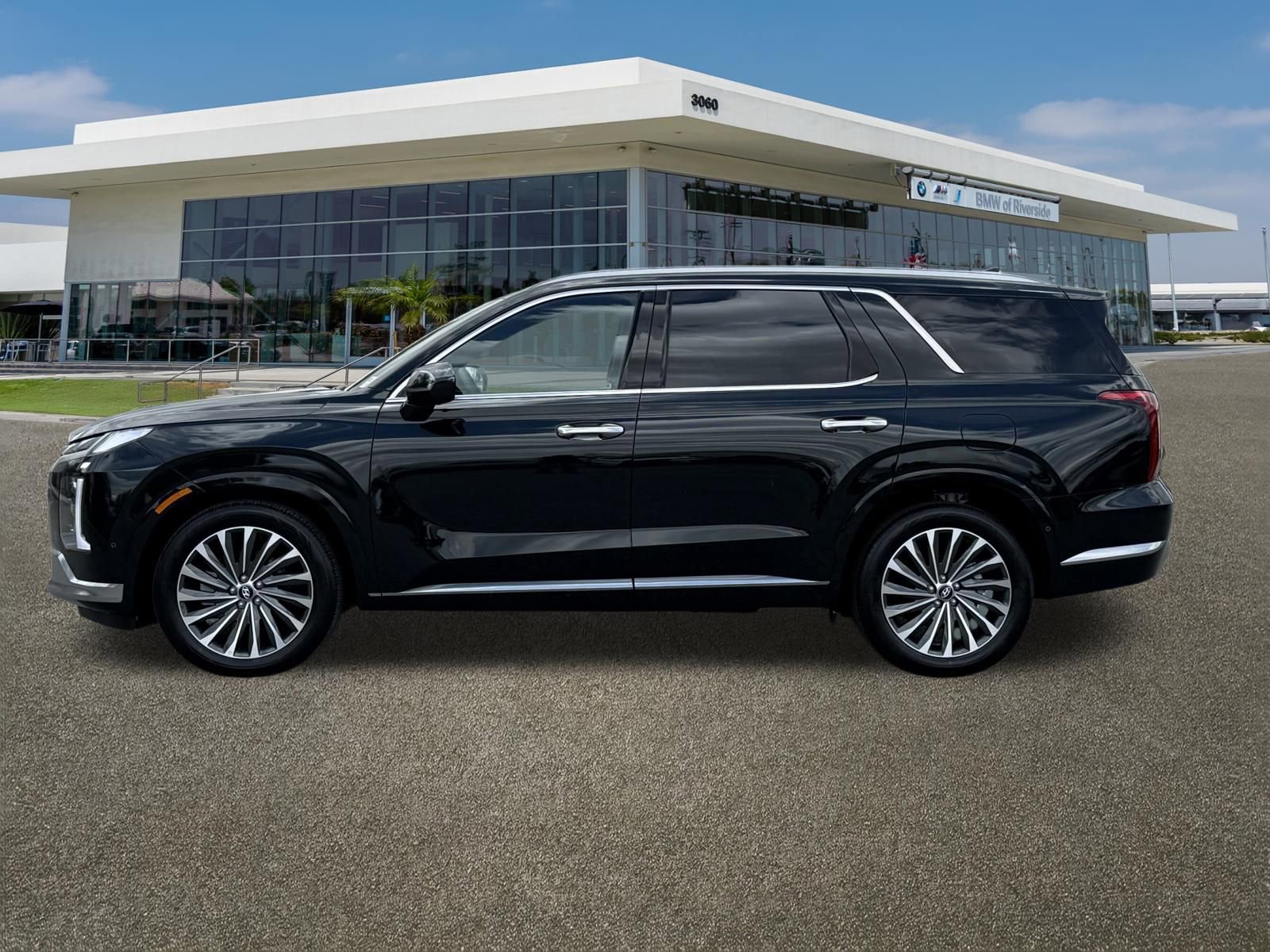 Used 2025 Hyundai Palisade Calligraphy AWD/4WD image 6