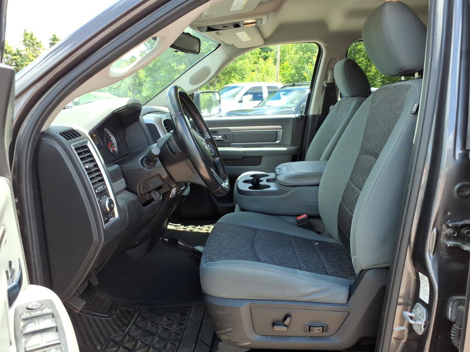 Used 2016 RAM 1500 Big Horn AWD/4WD image 10