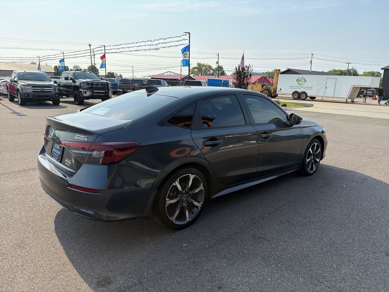 Used 2025 Honda Civic FWD Hybrid Sedan image 4