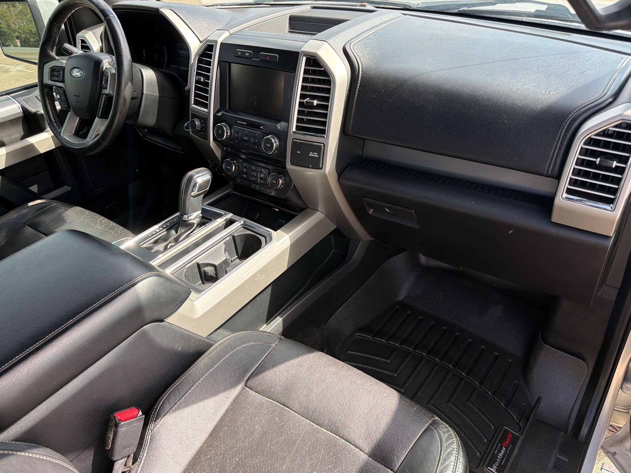 Used 2015 Ford F150 Lariat AWD/4WD image 27